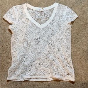 Mesh patterned T-shirt / aéropostale v neck